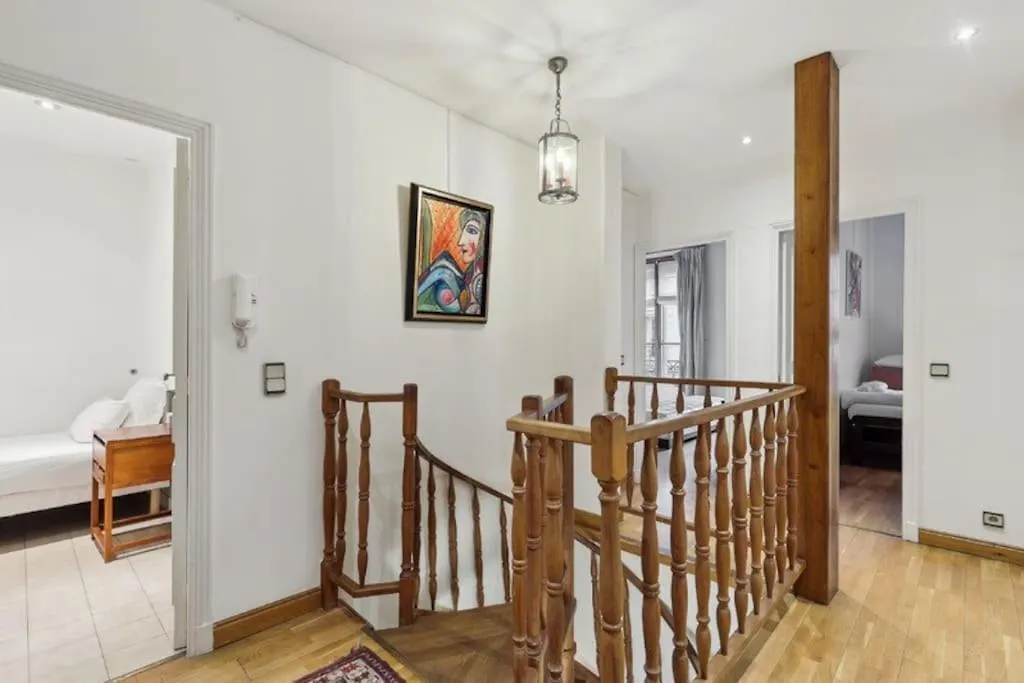 Marais Historical Center Parisian 3br * Париж
